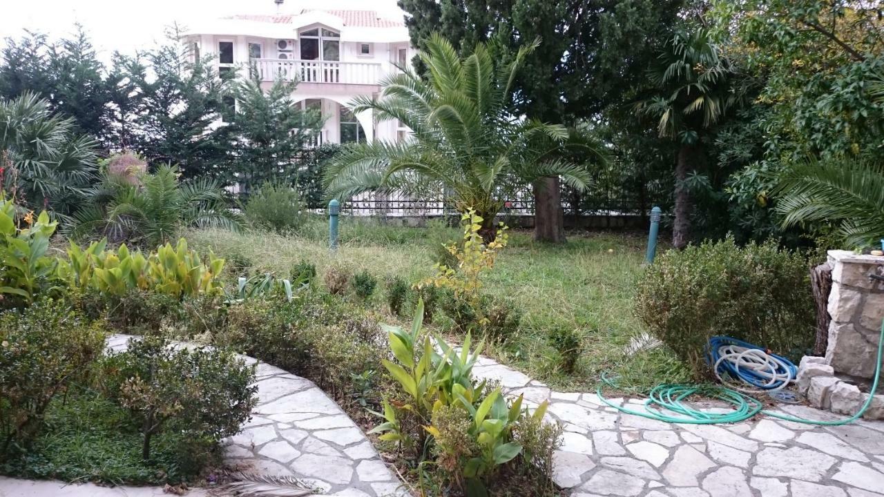 Bg Villa, Apartment L Сутоморе Экстерьер фото
